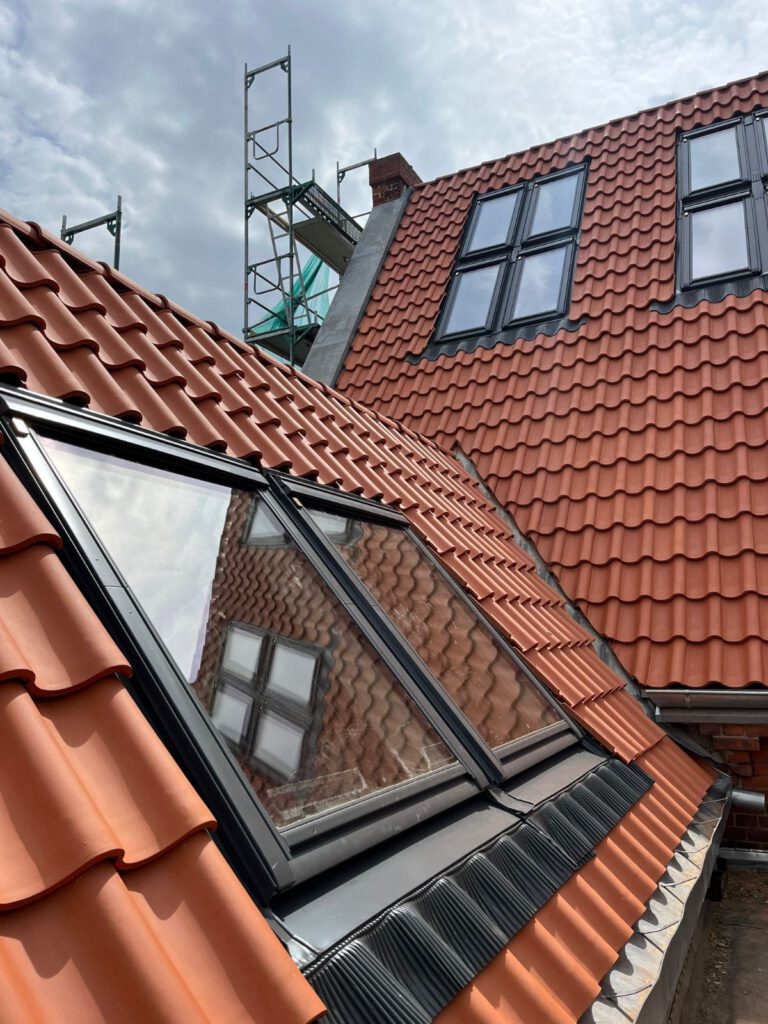 mehrere Dachflächenfenster